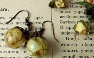 Эпоксидная смола для бижутерии: мастерим серьги, кулоны и браслеты