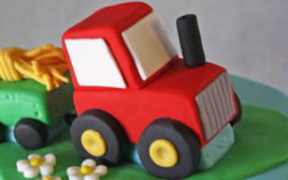 Трактор из мастики для украшения вкусных тортов и пирожных