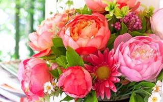 Пион из лент: невероятно нежный и красивый букет