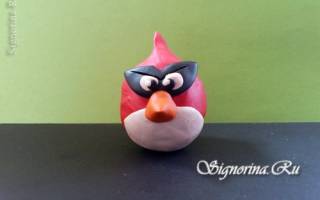Энгри бердз из пластилина в качестве поделки для игр