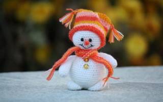 Снеговик крючком: схема и описание каждого шага