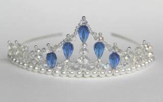 Корона из бисера своими руками: готовимся к детскому празднику вместе